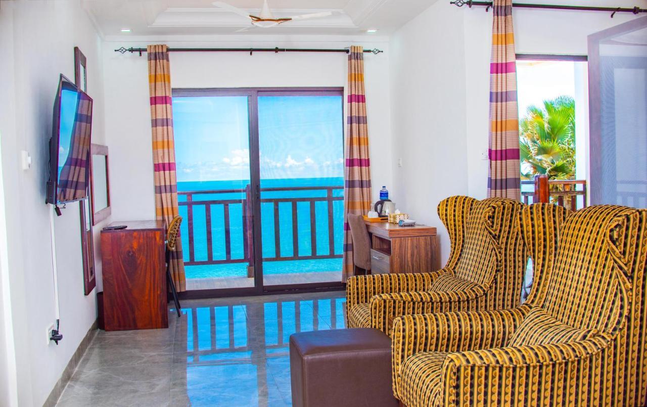 Majula Boutique Hotel Серекунда Екстер'єр фото